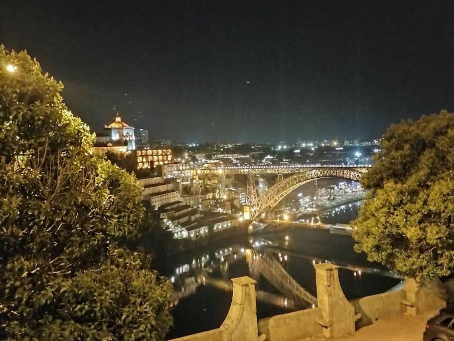 Loft In The Historic Center Of Oporto Downtown Διαμέρισμα Εξωτερικό φωτογραφία